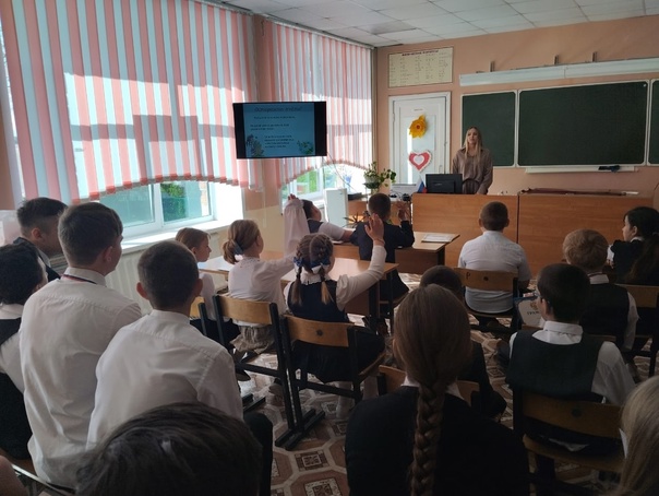 Инструктаж о правилах безопасного поведения в период летних каникул.